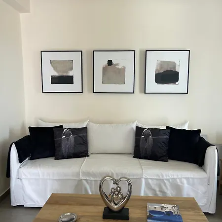 Apartmán Aegean Pearla Boutique Houses-private Jacuzzi & Perks *