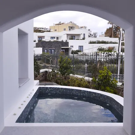 Apartmán Aegean Pearla Boutique Houses-private Jacuzzi & Perks *